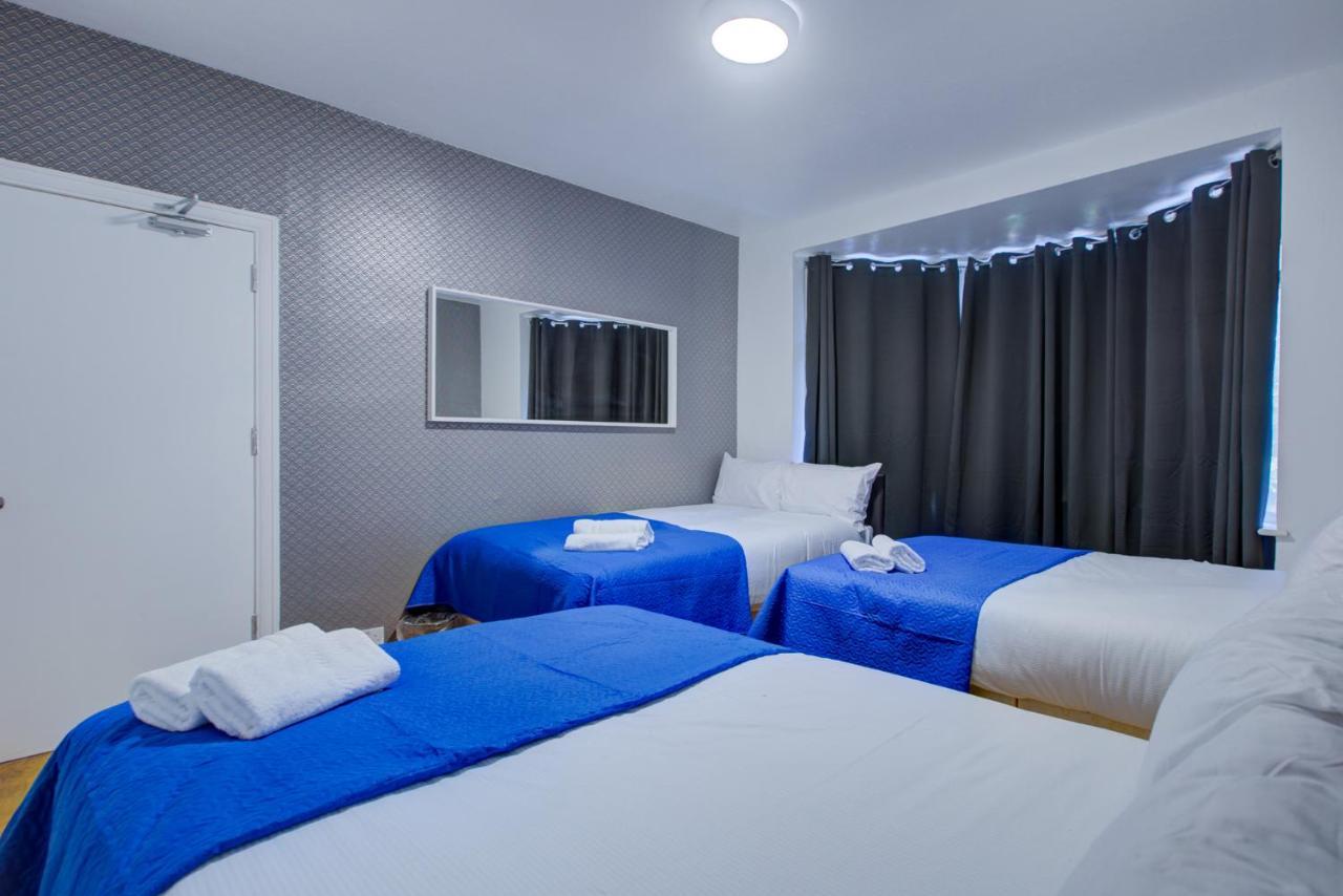 לונדון Twin Towerd Hotel מראה חיצוני תמונה