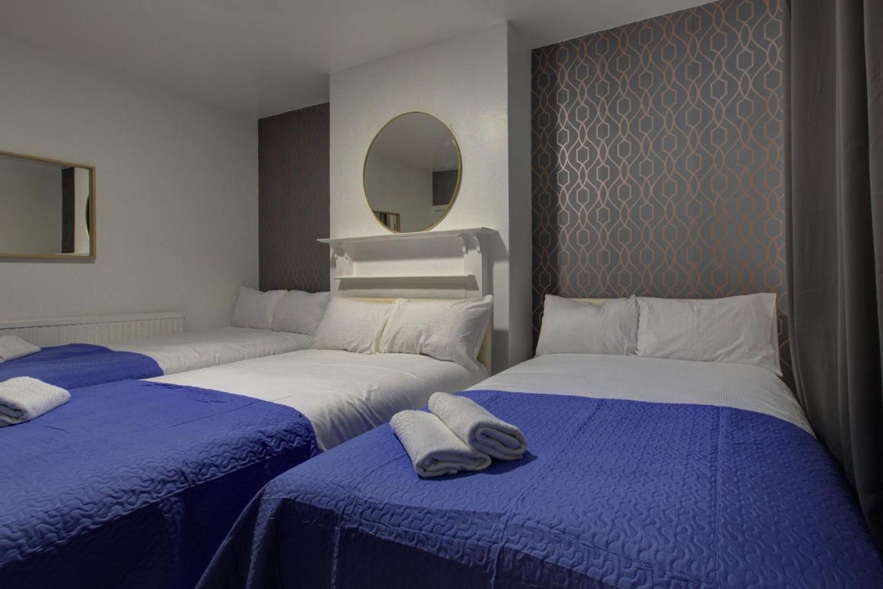 לונדון Twin Towerd Hotel מראה חיצוני תמונה